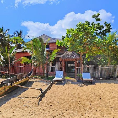 Villa Mbolatsara Nosy-Be Exteriör bild