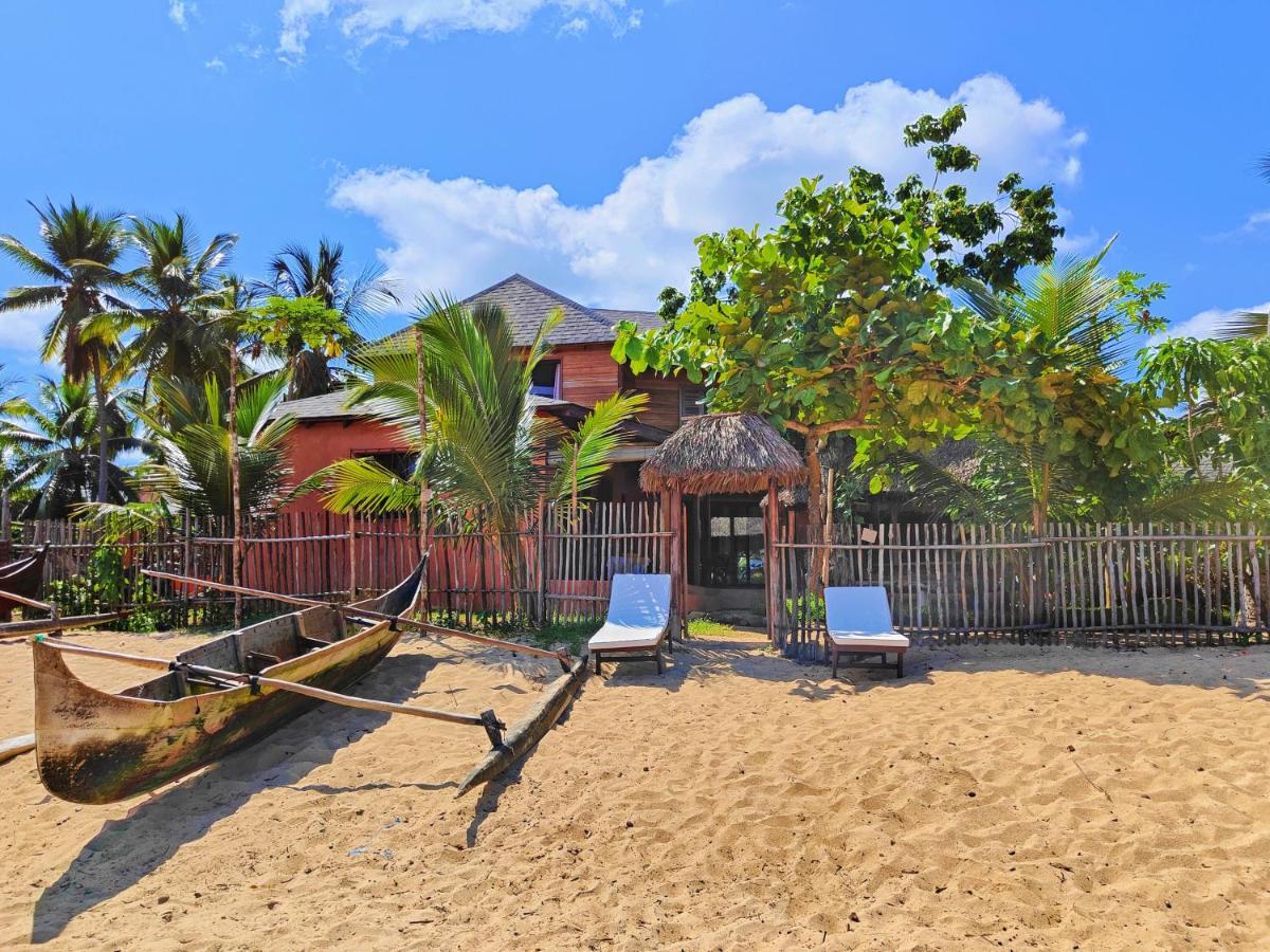 Villa Mbolatsara Nosy-Be Exteriör bild